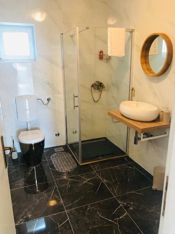 Vila Ena مورتير المظهر الخارجي الصورة